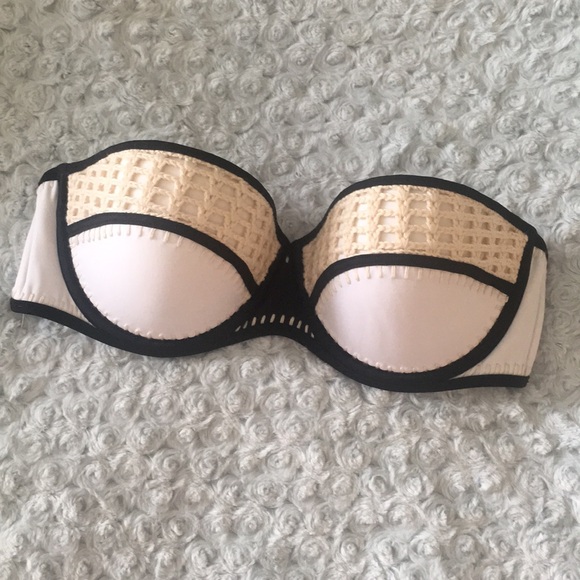 Victoria's Secret Other - NWOT Victoria’s Secret Bandeau Swim Top